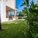 Nisa By Interhome * فونتاني بيانكي